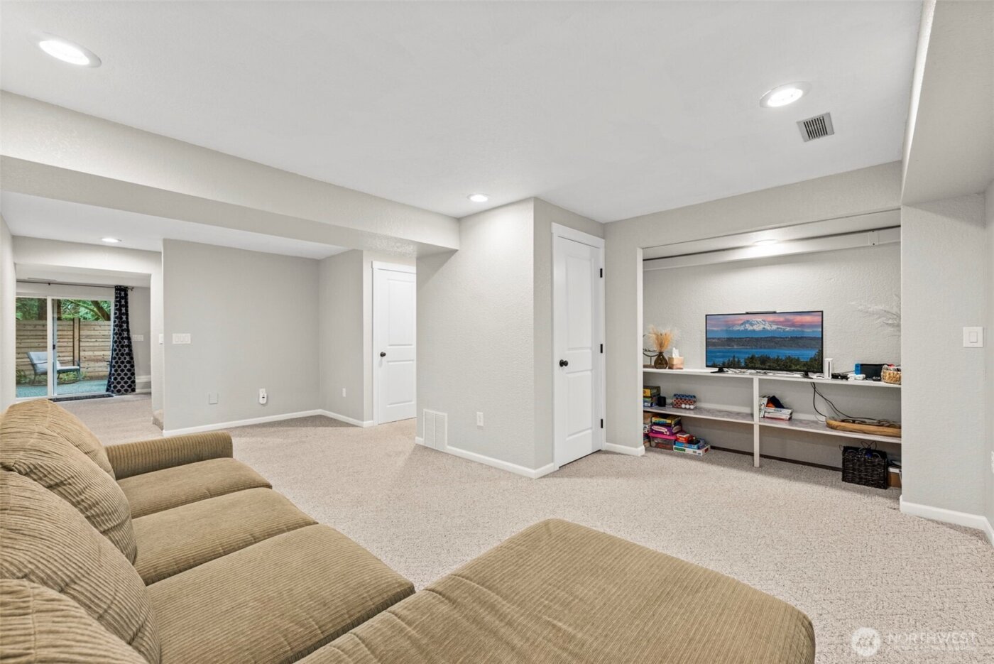 13716 106th Street E, Puyallup, WA 98374