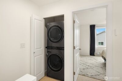 6592 High Point Drive SW, Seattle, WA 98126 - Photo 27