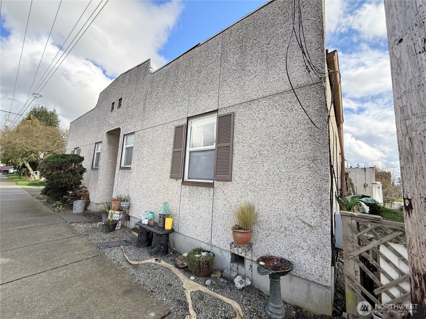 606 Greenleaf Avenue , Burlington, WA 98233