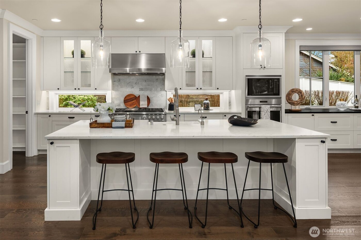 3406 97th Avenue SE, Mercer Island, WA 98040