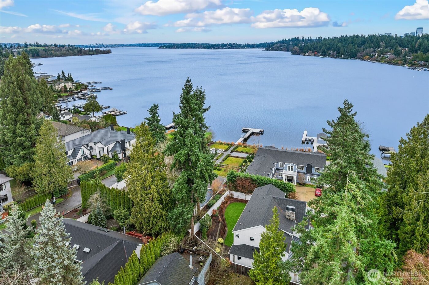 3406 97th Avenue SE, Mercer Island, WA 98040