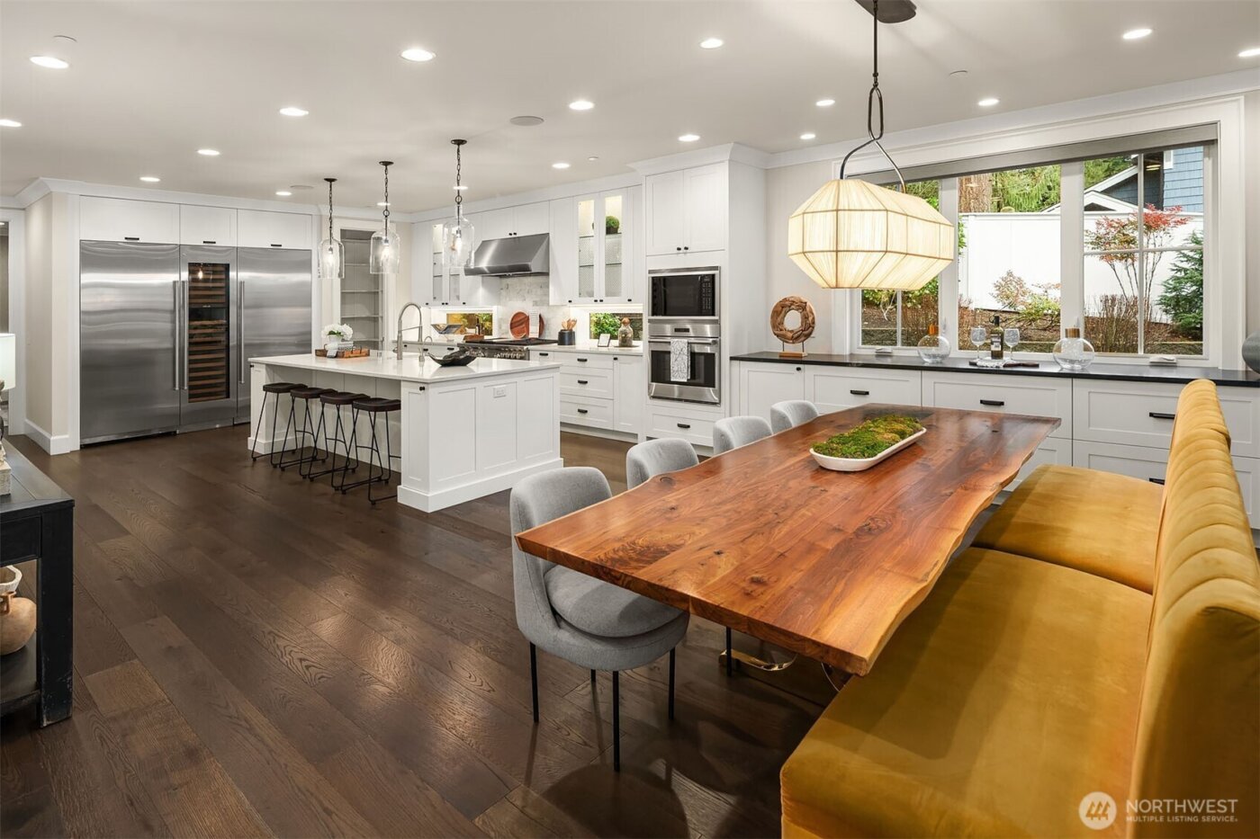 3406 97th Avenue SE, Mercer Island, WA 98040