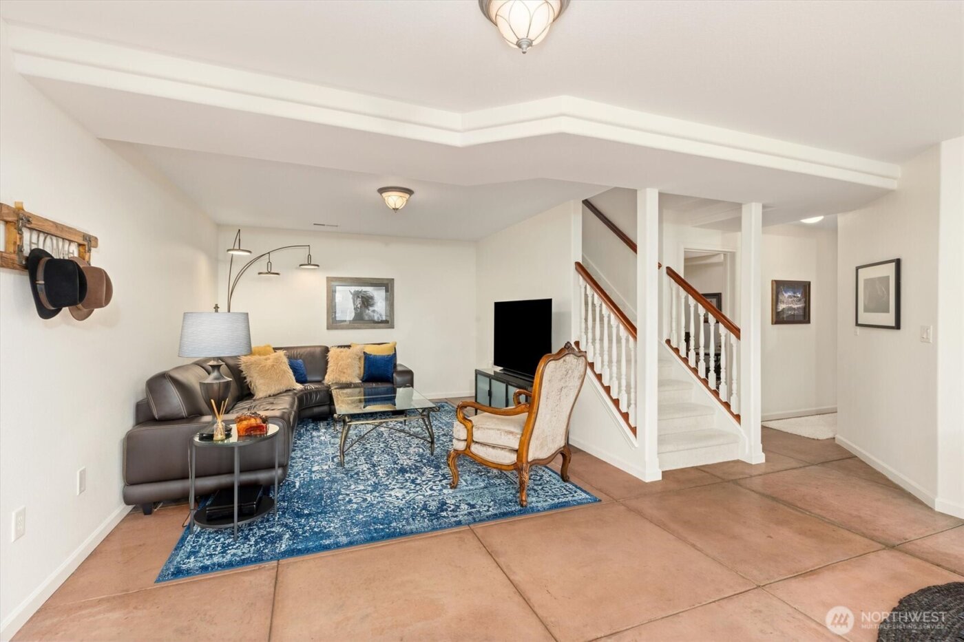 4946 Pleasant Glade Road NE, Olympia, WA 98516