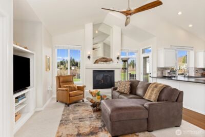 4946 Pleasant Glade Road NE, Olympia, WA 98516 - Photo 7