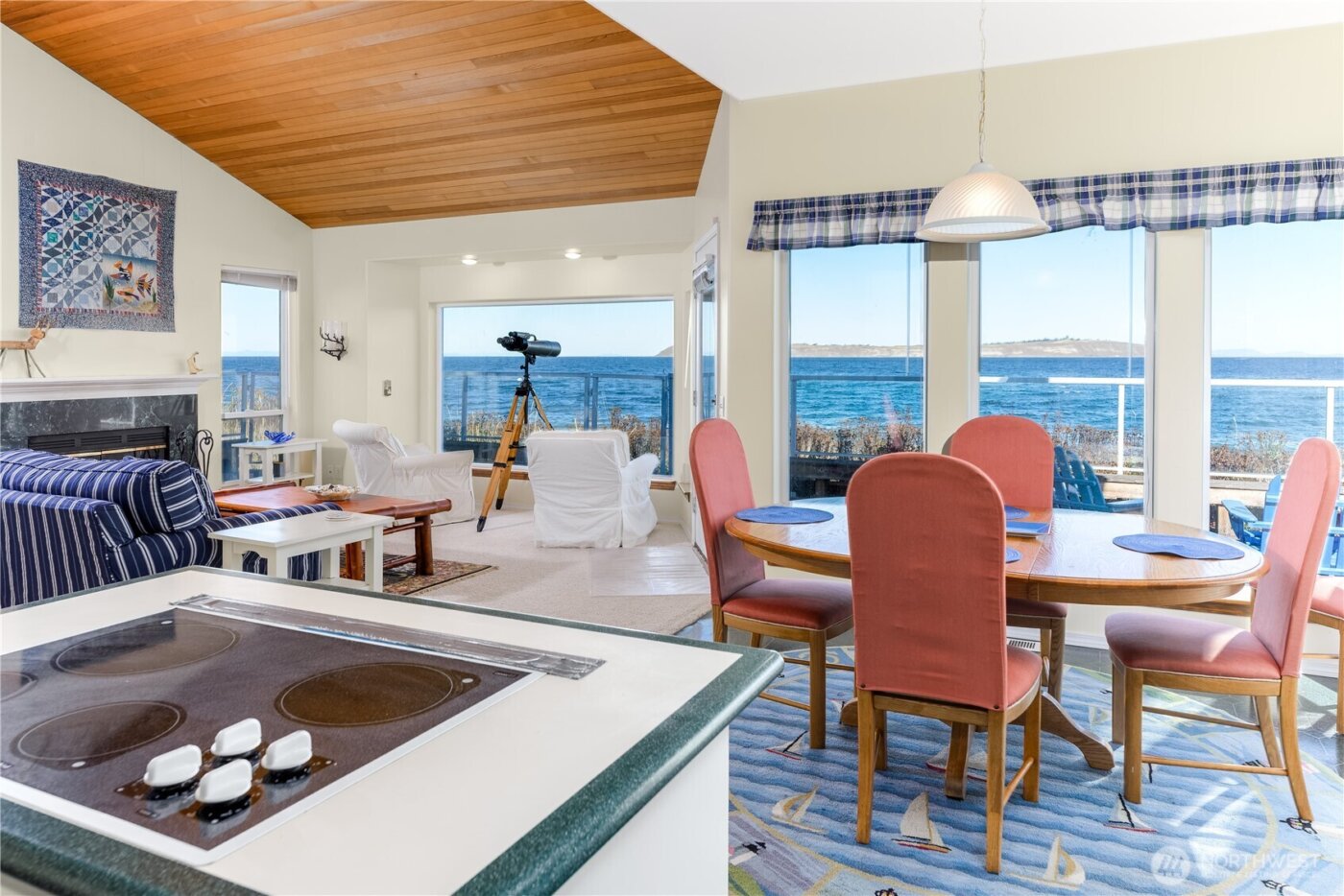 190 Diamond Shore Lane , Sequim, WA 98382