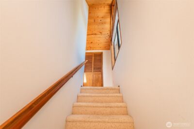 1733 E Woodhaven , Port Angeles, WA 98362 - Photo 31