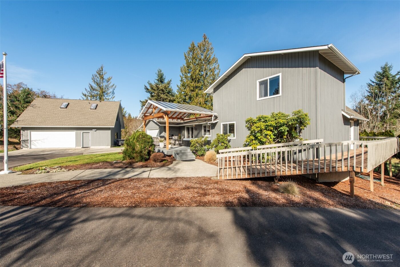 1733 E Woodhaven , Port Angeles, WA 98362