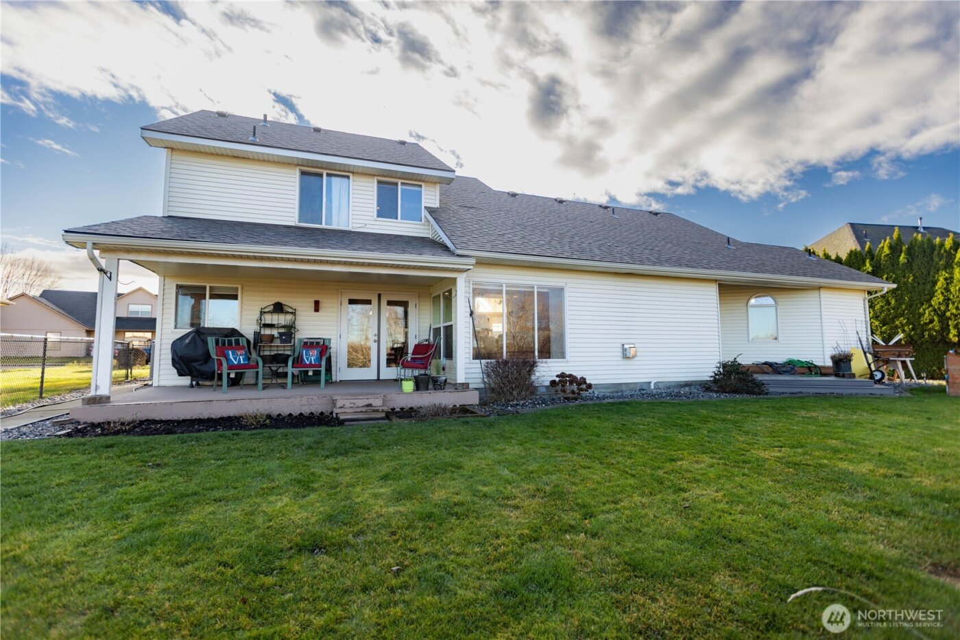 959 SE Sentry Drive , College Place, WA 99324-4001