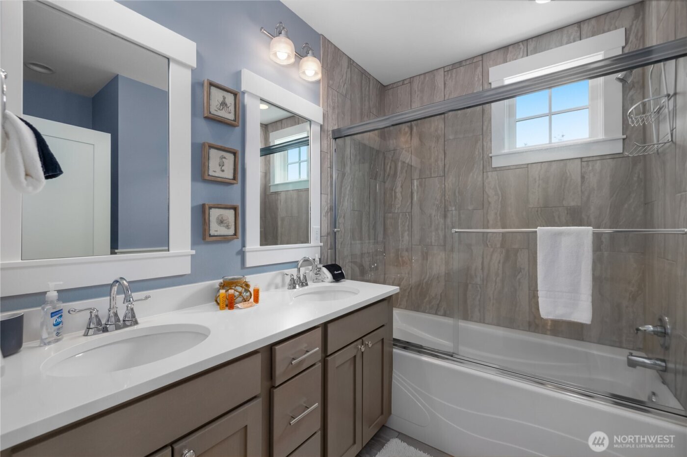 3 Campfire Lane , Pacific Beach, WA 98571