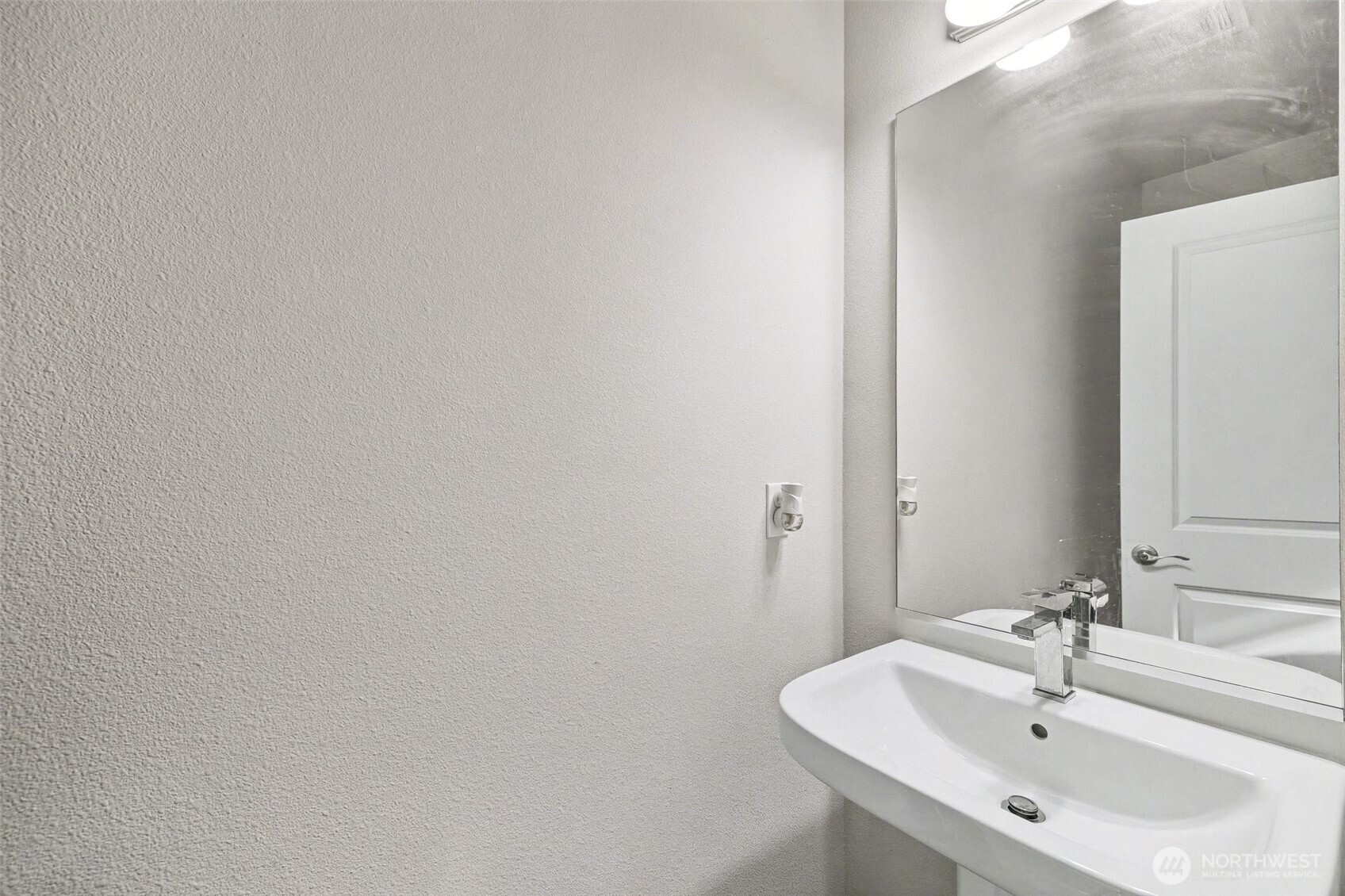 18320 3rd Drive SE, Bothell, WA 98012