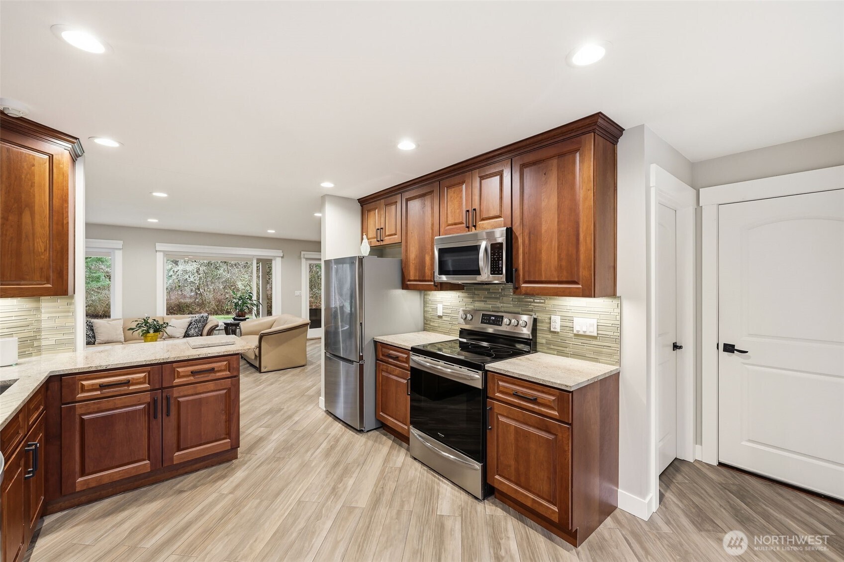 10717 212th Street E, Graham, WA 98338