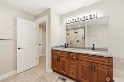 10717 212th Street E, Graham, WA 98338 - Photo 16