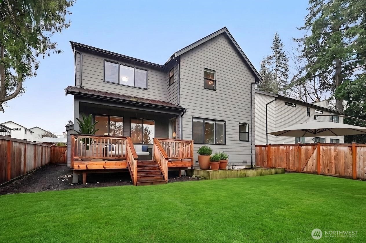 12332 38th Avenue NE, Seattle, WA 98125