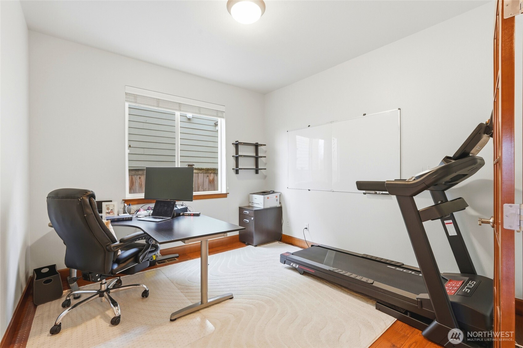 7703 NE 201st Place , Kenmore, WA 98028