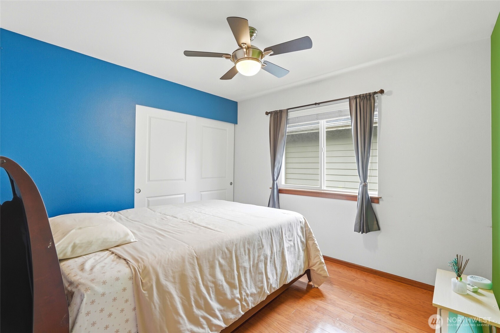 7703 NE 201st Place , Kenmore, WA 98028