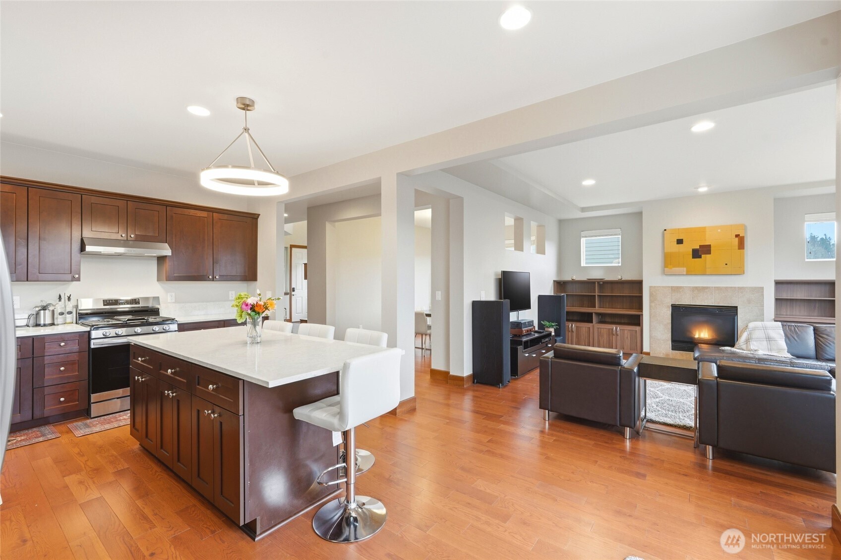 7703 NE 201st Place , Kenmore, WA 98028