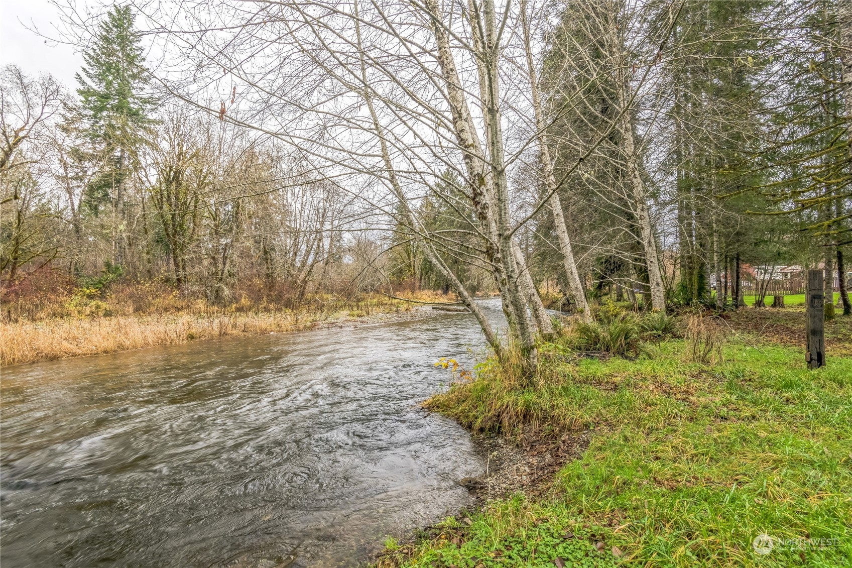 423 W Haven Drive , Elma, WA 98541-9517