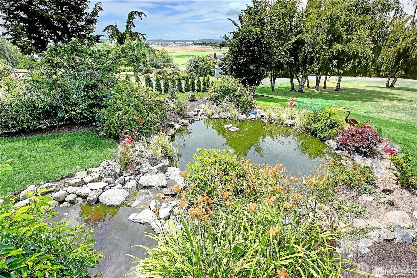 28407 Pioneer Highway , Stanwood, WA 98292