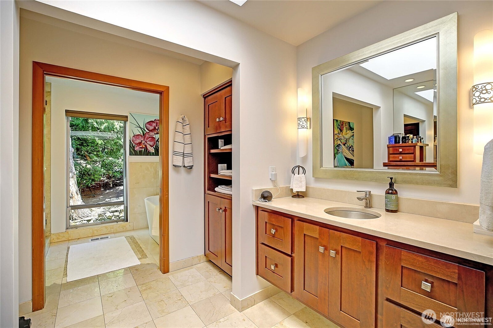 28407 Pioneer Highway , Stanwood, WA 98292