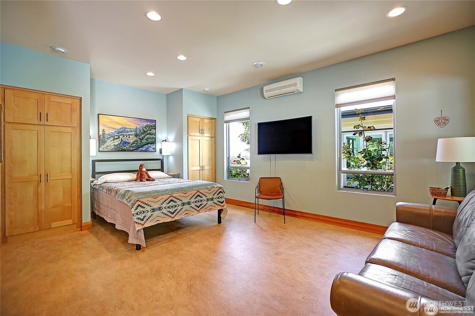 28407 Pioneer Highway , Stanwood, WA 98292