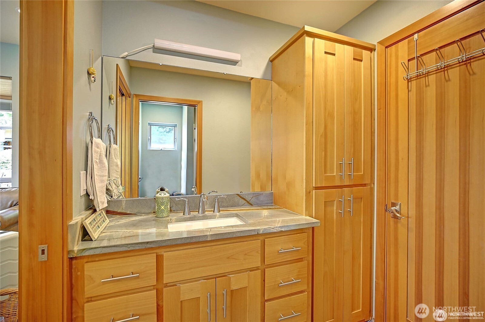 28407 Pioneer Highway , Stanwood, WA 98292