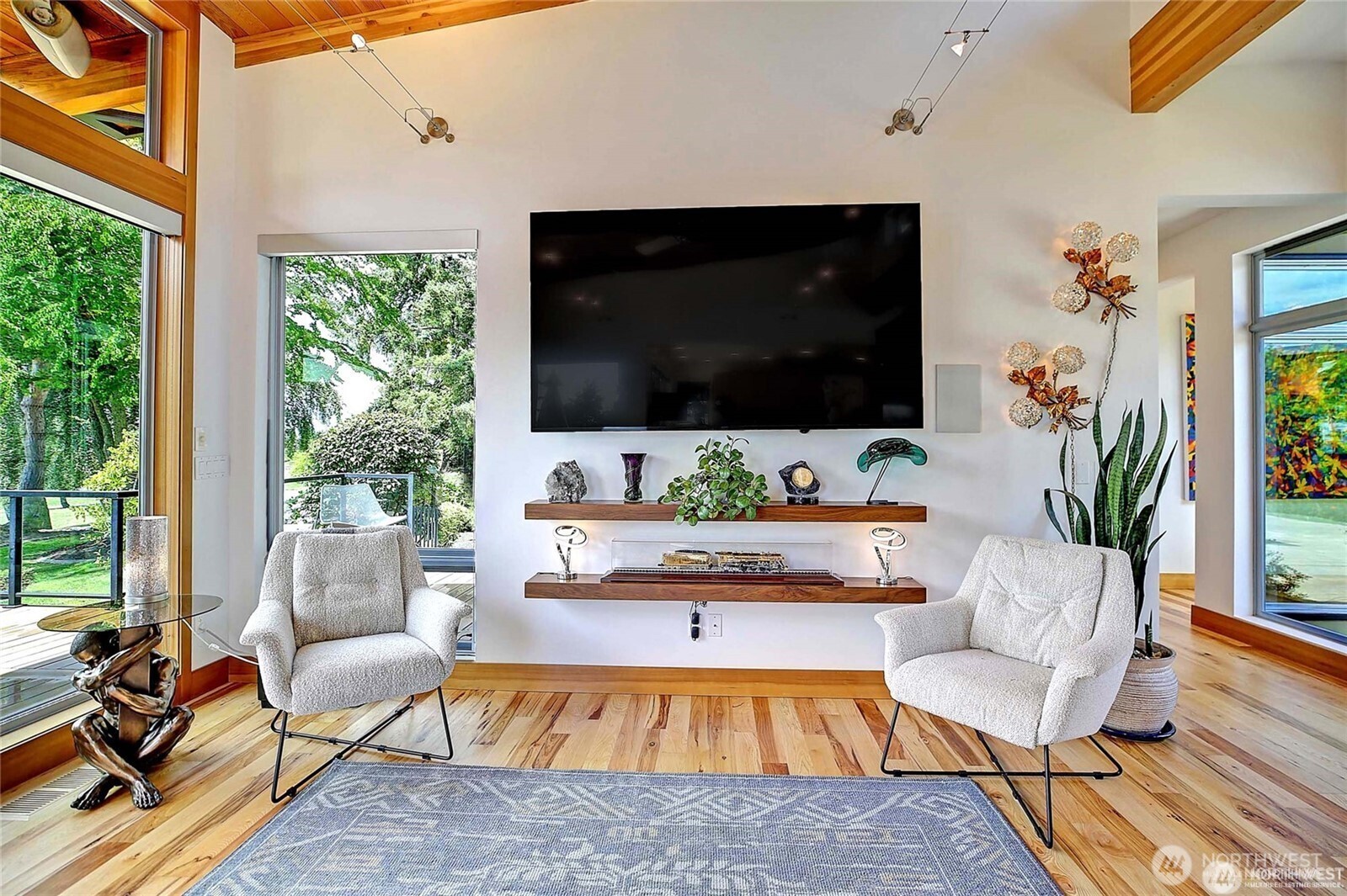 28407 Pioneer Highway , Stanwood, WA 98292