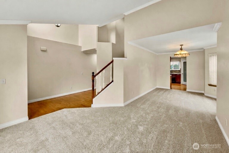 9820 S 242nd Place , Kent, WA 98030