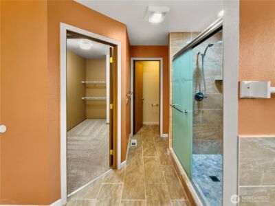 9820 S 242nd Place , Kent, WA 98030 - Photo 18