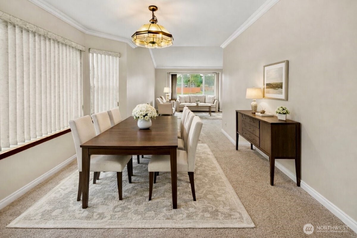 9820 S 242nd Place , Kent, WA 98030