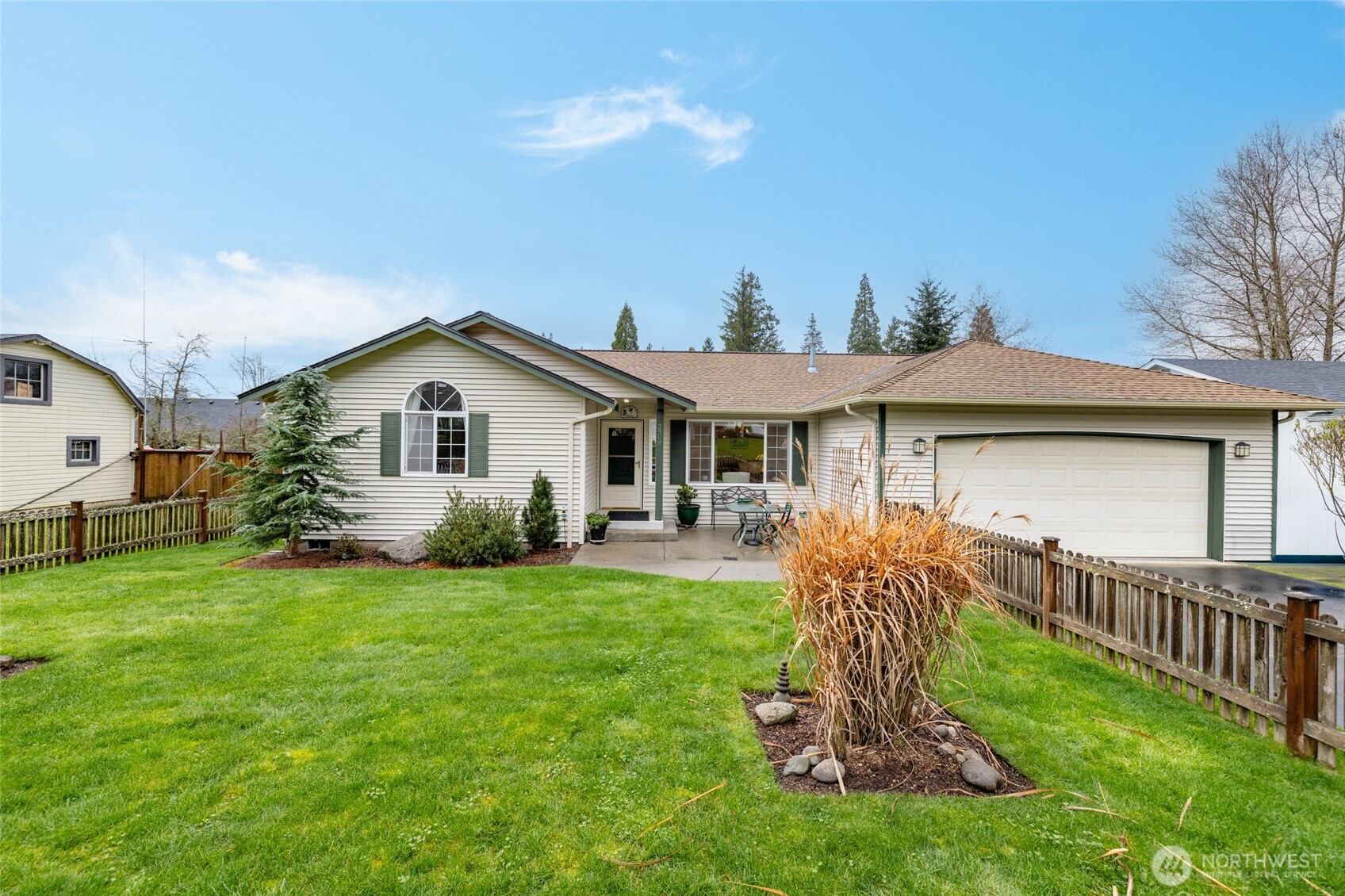 2808 West 2nd St , Anacortes, WA 98221