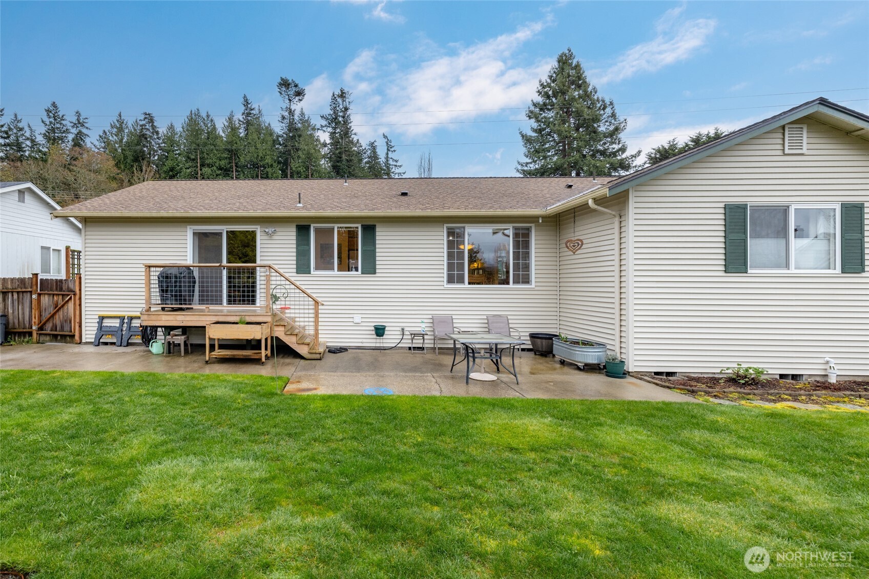 2808 West 2nd St , Anacortes, WA 98221