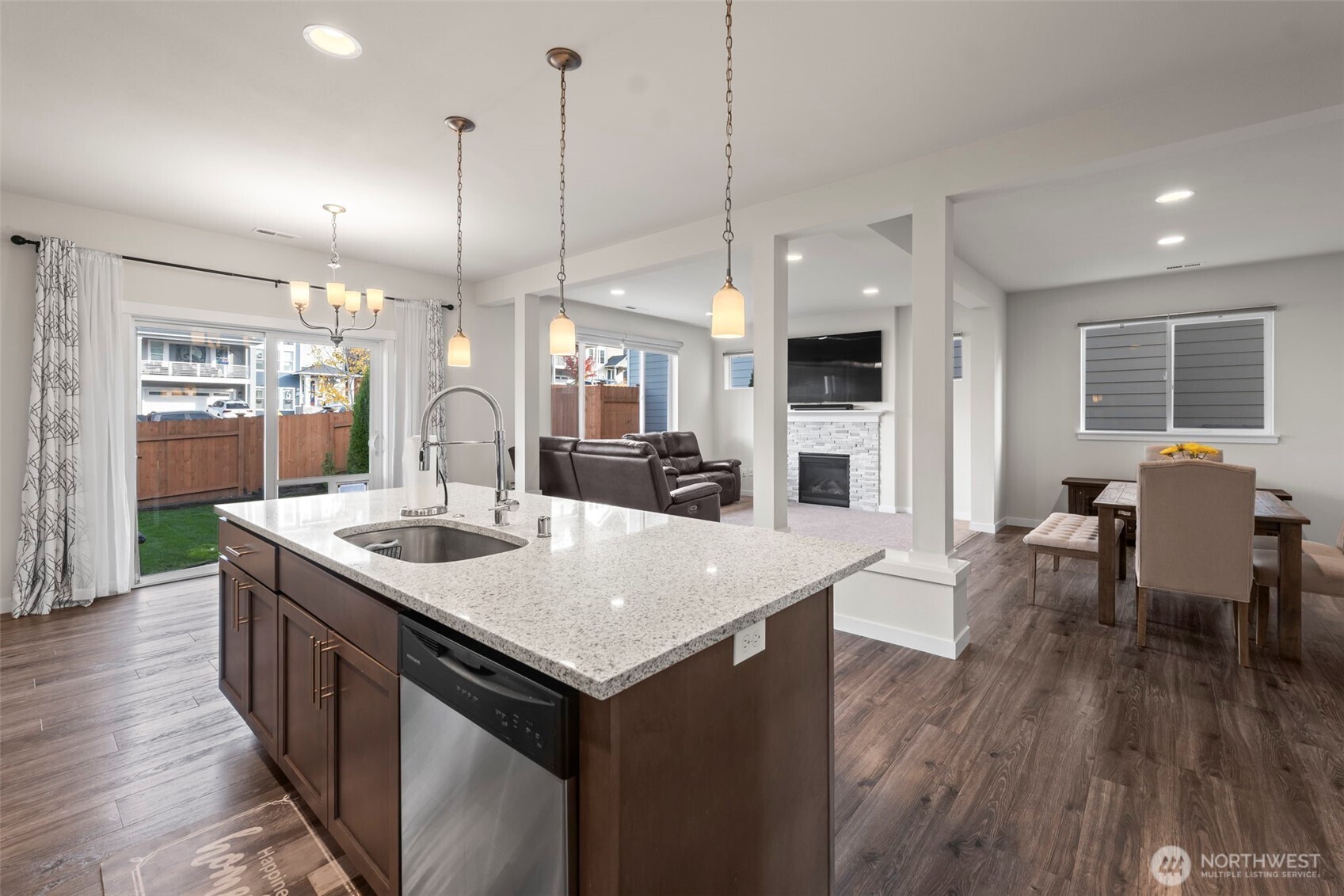 11349 Maple Tree Place NW, Silverdale, WA 98383