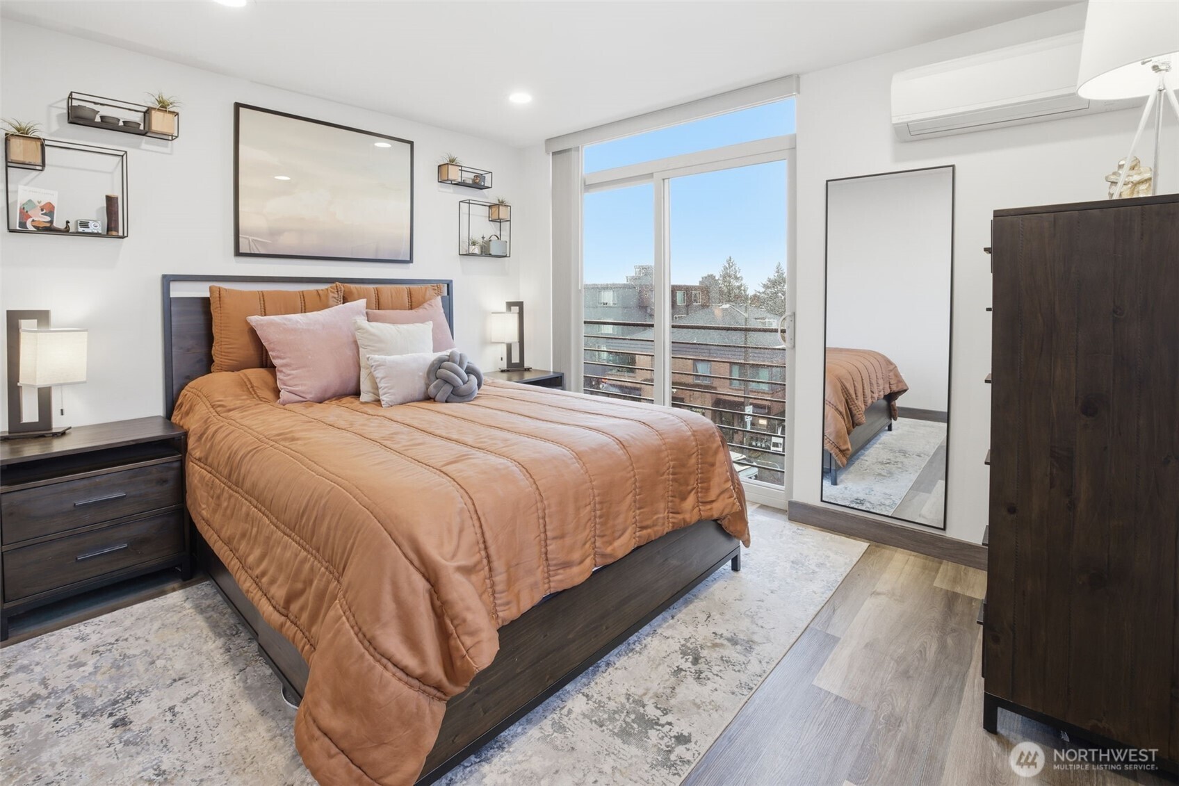 5620 California Avenue SW #A, Seattle, WA 98136