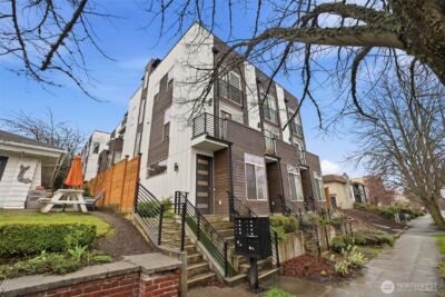 5620 California Avenue SW #A, Seattle, WA 98136 - Photo 2