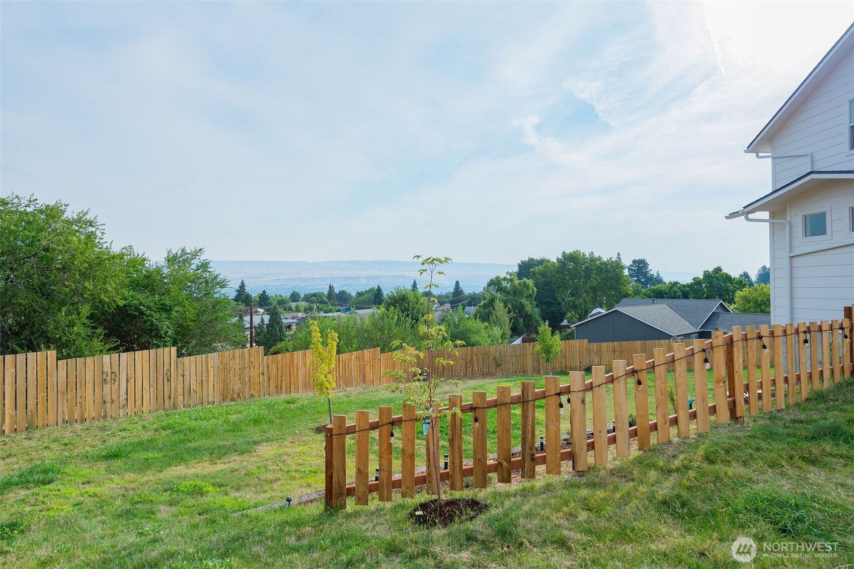 1900 Cumbo Court , Wenatchee, WA 98801