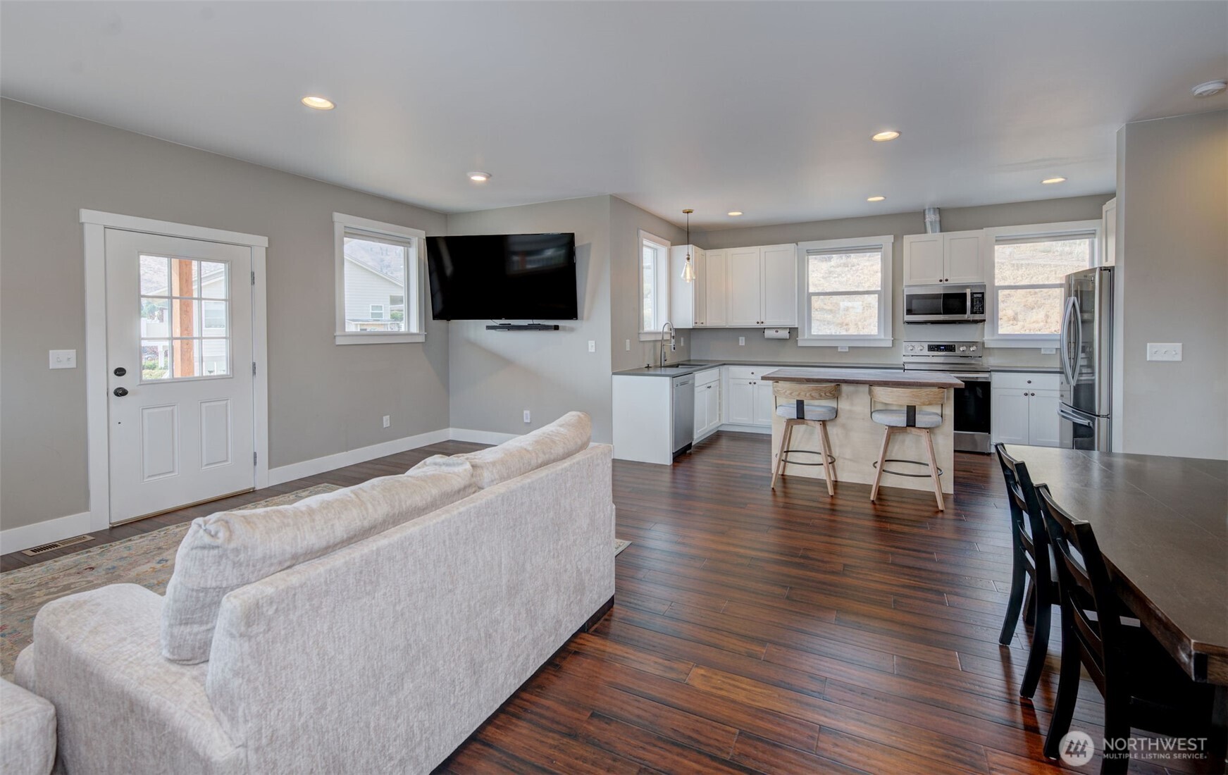 1900 Cumbo Court , Wenatchee, WA 98801