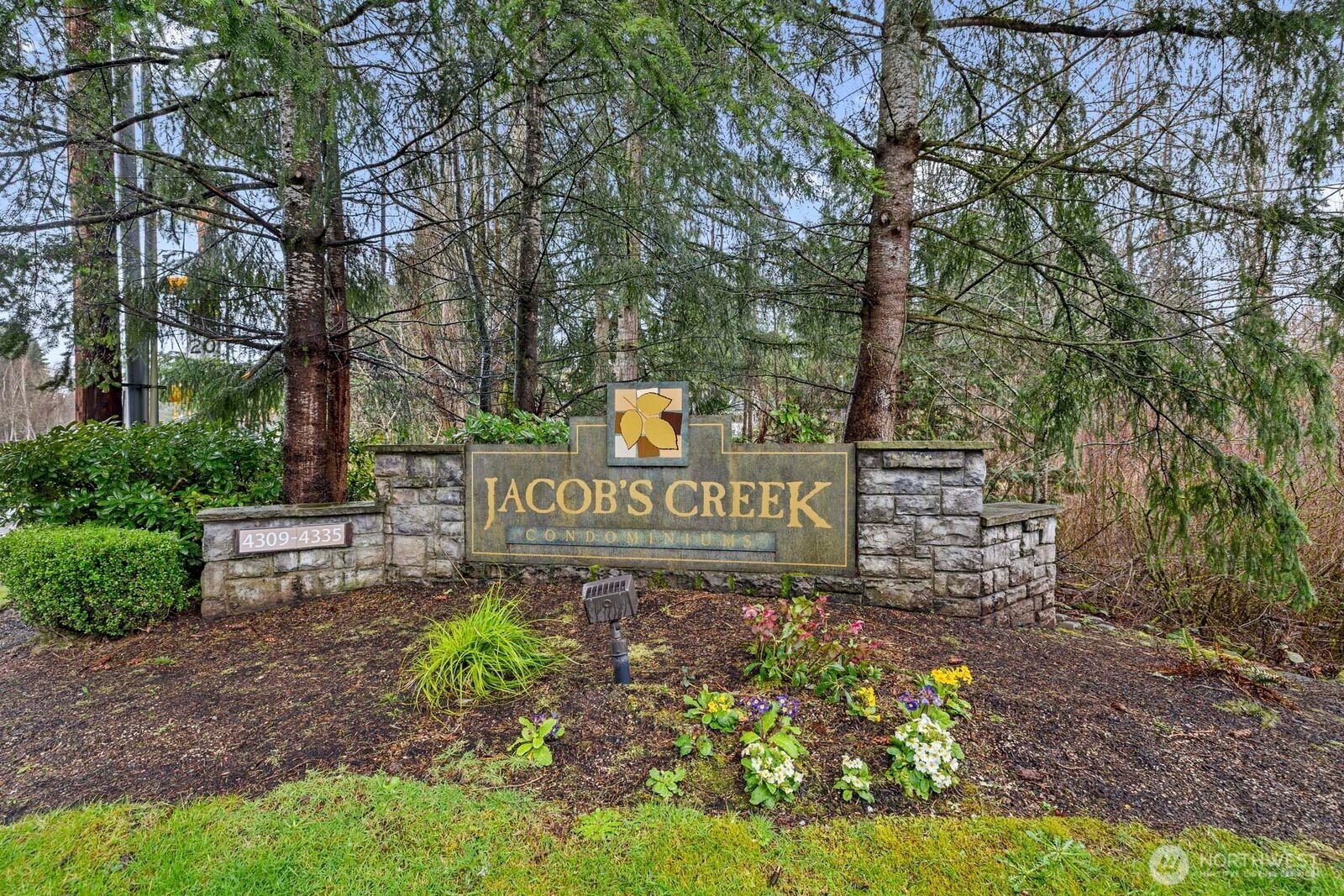 4325 Issaquah Pine Lake Road SE #703, Sammamish, WA 98075