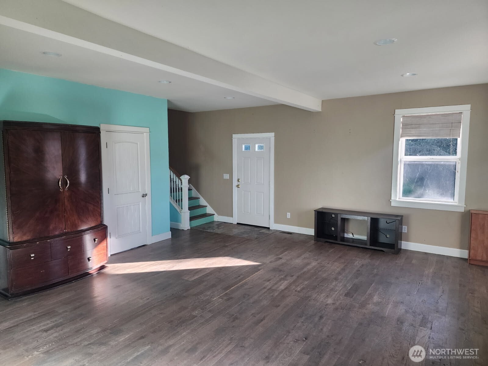 126 Sand Dune Avenue NW, Ocean Shores, WA 98569