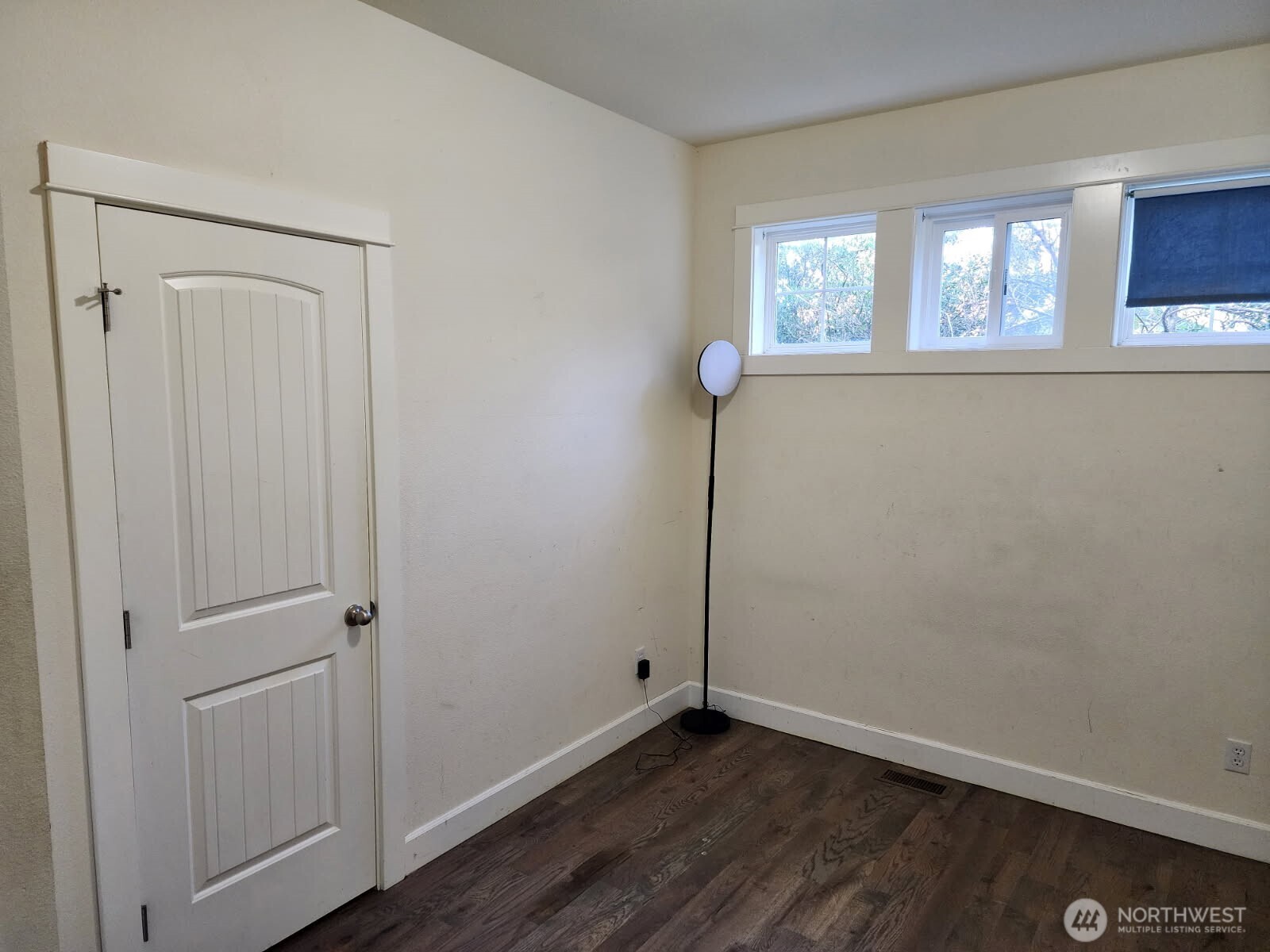 126 Sand Dune Avenue NW, Ocean Shores, WA 98569