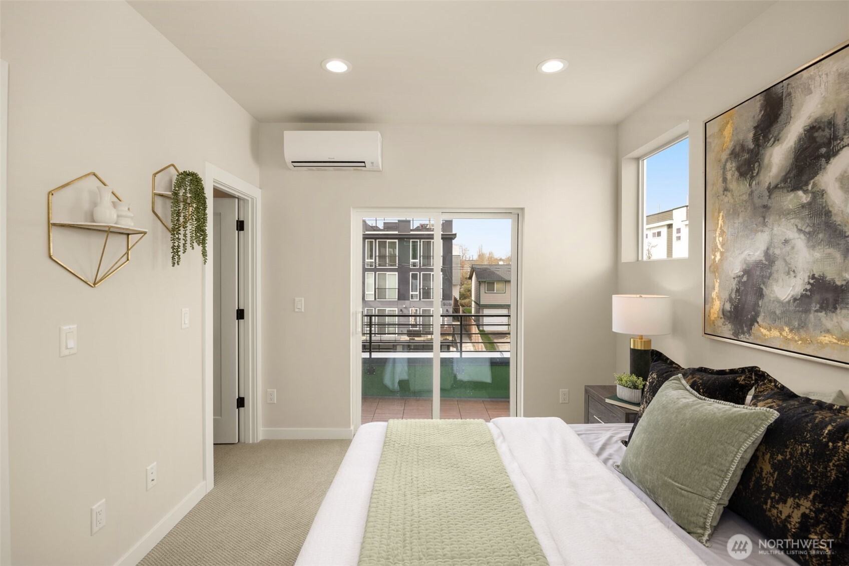 2809 S Charles Street , Seattle, WA 98144