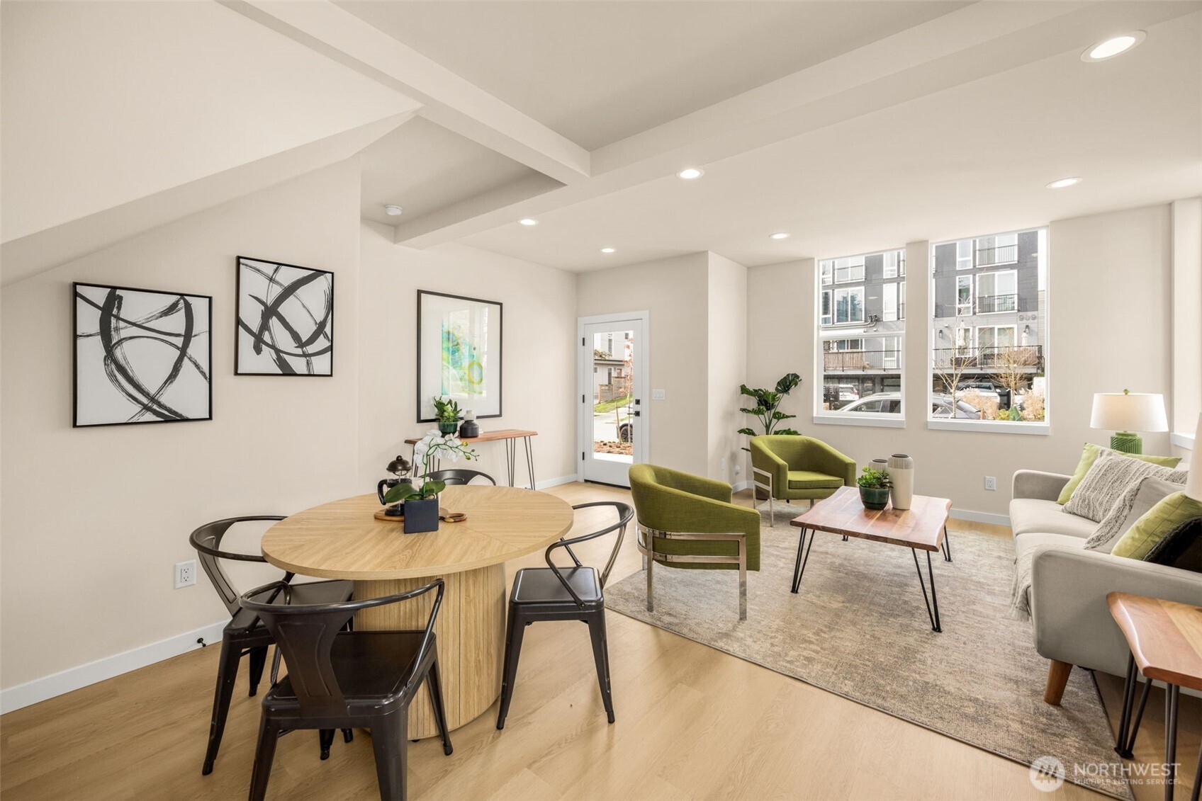 2809 S Charles Street , Seattle, WA 98144