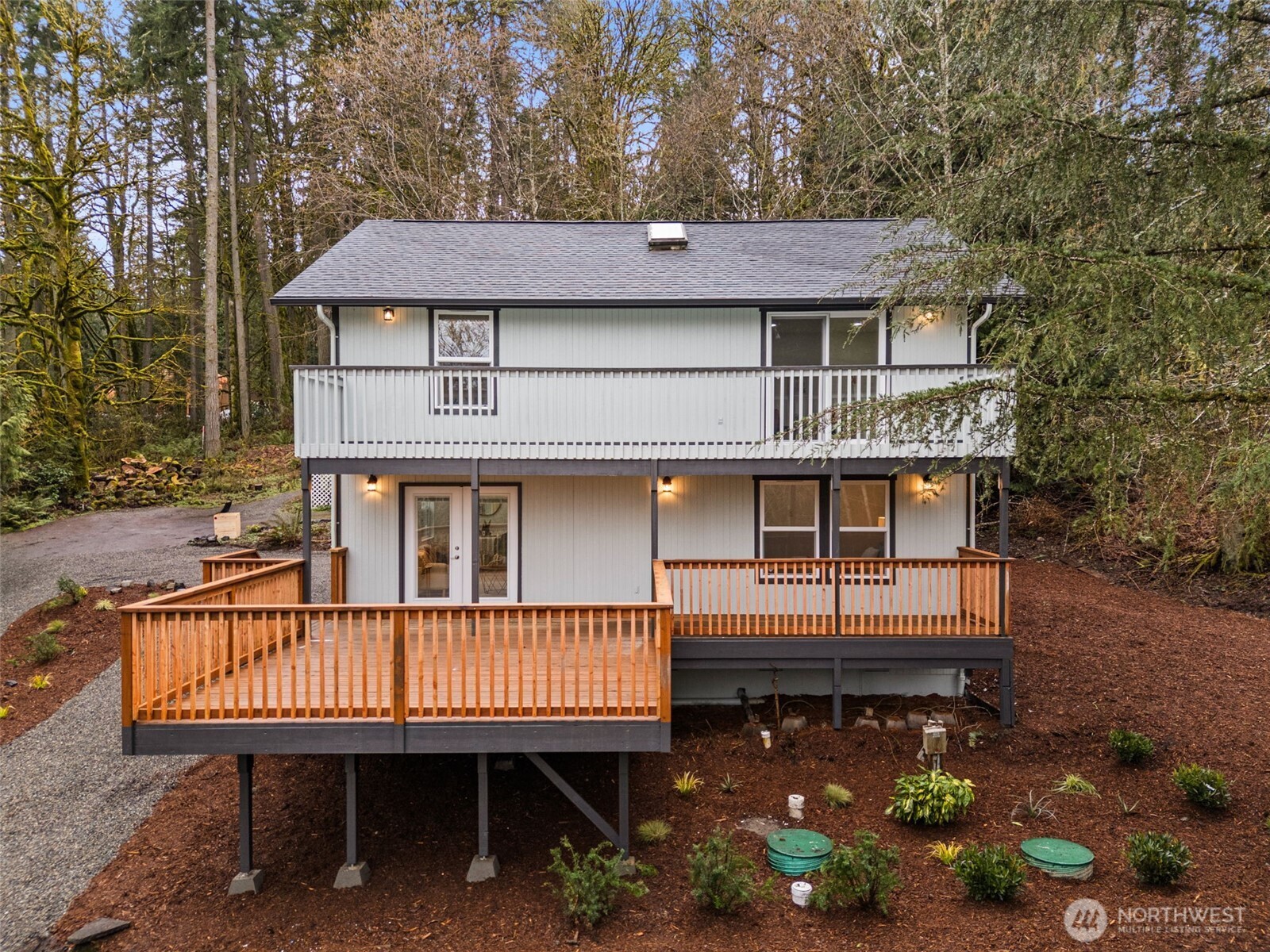 7605 NE Hidden Cove Rd , Bainbridge Island, WA 98110