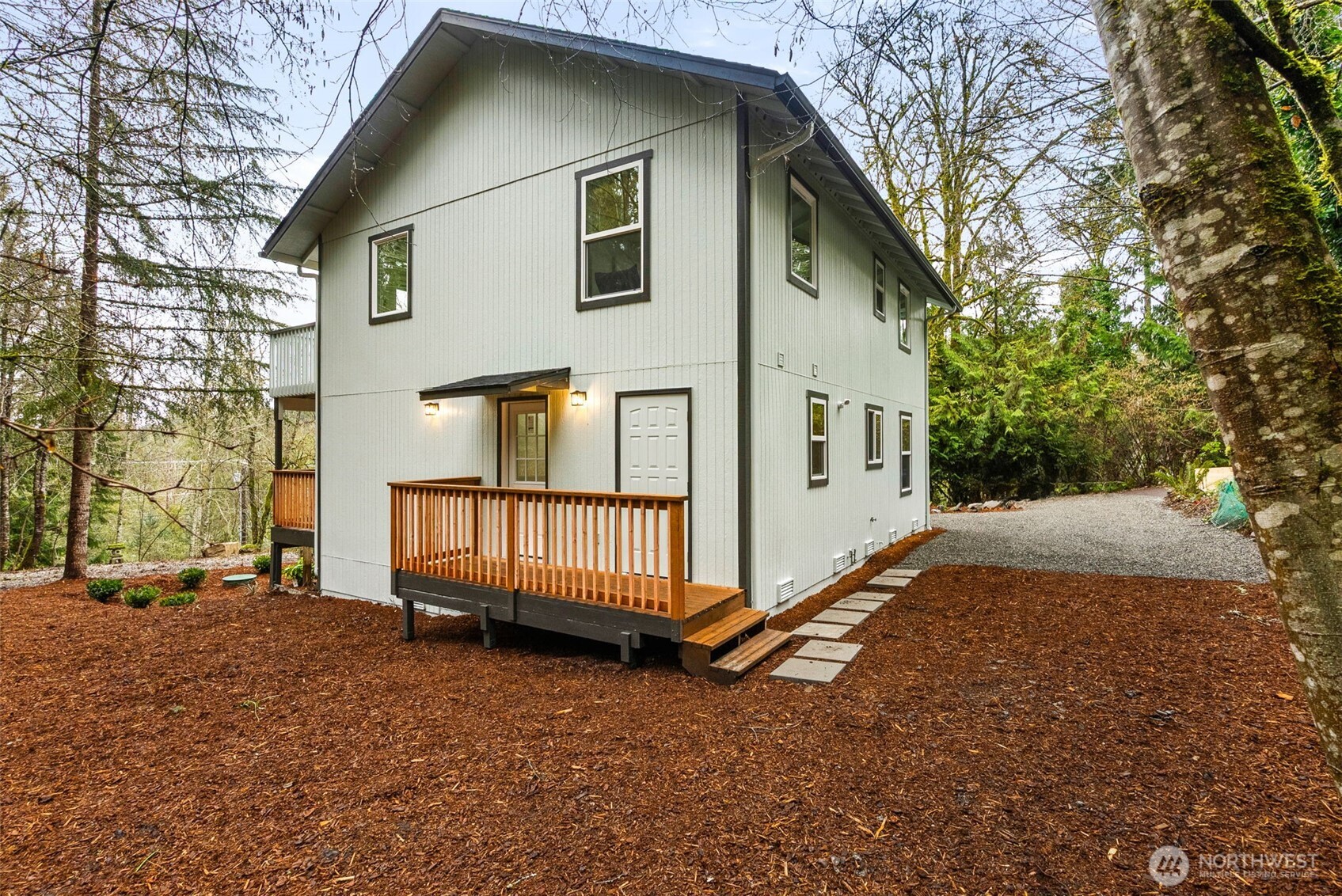 7605 NE Hidden Cove Rd , Bainbridge Island, WA 98110