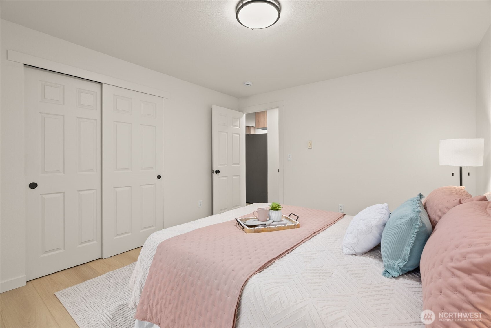 7605 NE Hidden Cove Rd , Bainbridge Island, WA 98110