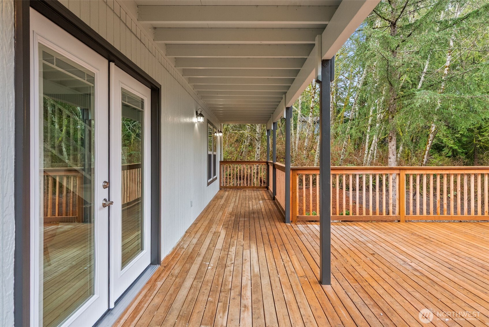 7605 NE Hidden Cove Rd , Bainbridge Island, WA 98110