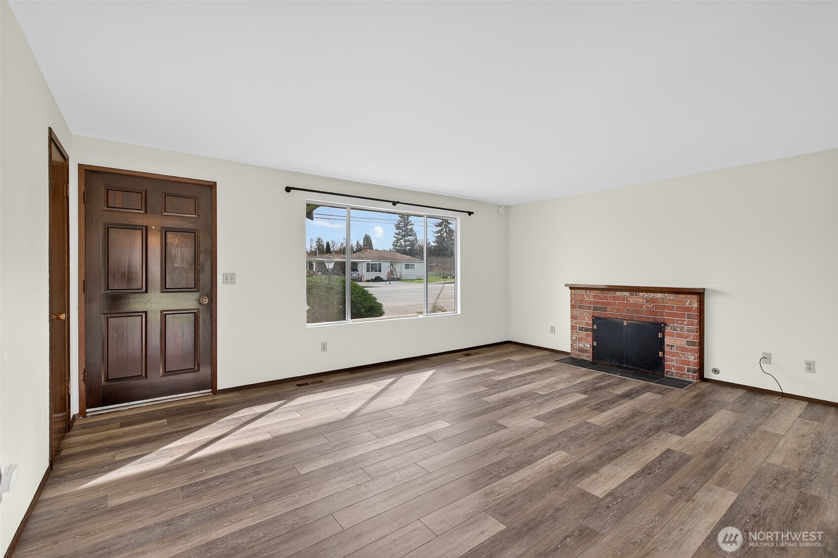 1031 N Laventure Road , Mount Vernon, WA 98273