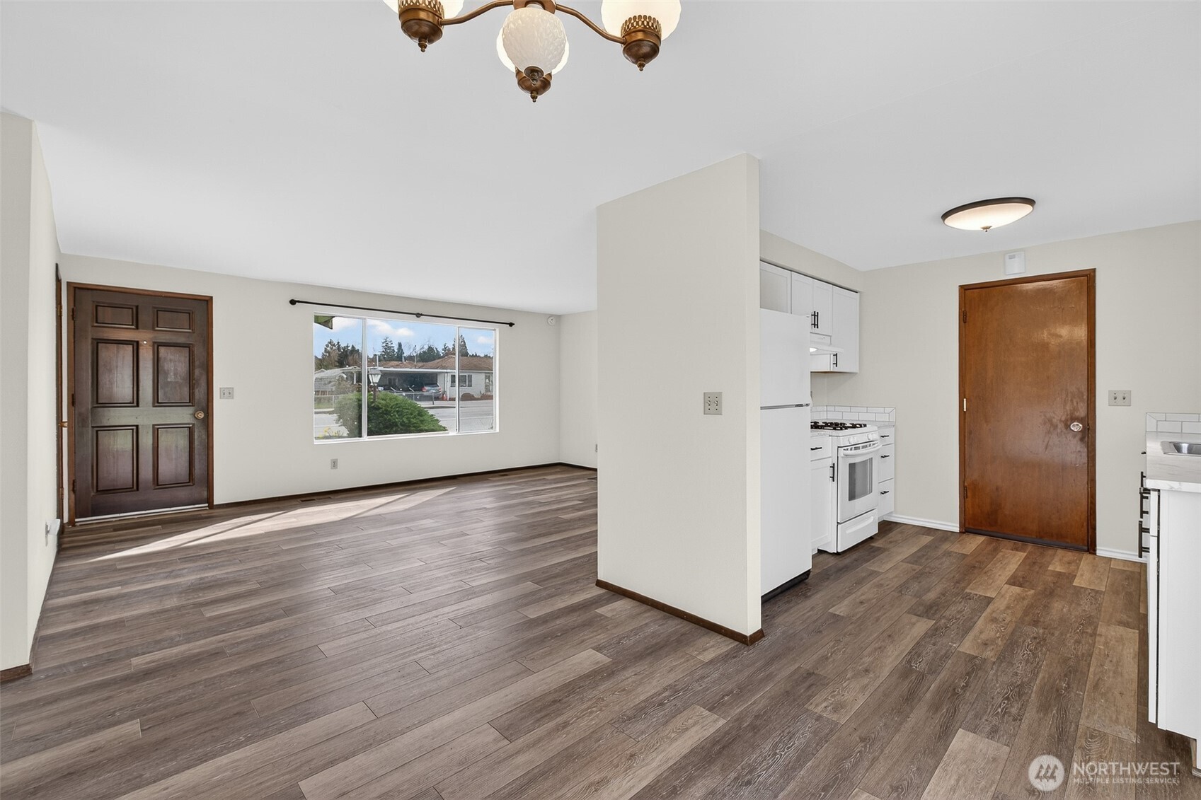 1031 N Laventure Road , Mount Vernon, WA 98273