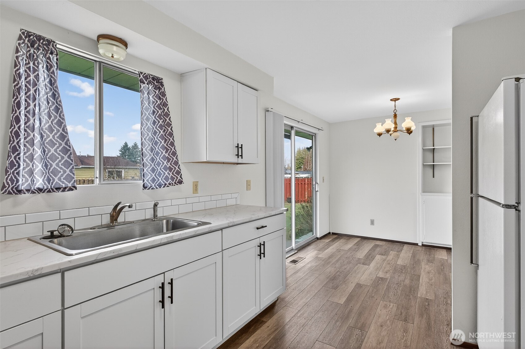 1031 N Laventure Road , Mount Vernon, WA 98273