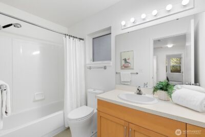 6726 35th Place S, Seattle, WA 98118 - Photo 13