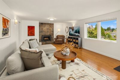 5218 Ivanhoe Place NE, Seattle, WA 98105 - Photo 28